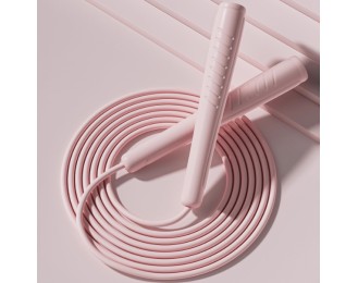 Rope skipping competition for weight loss and fitness training